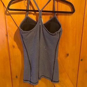 Lululemon Power Y tank